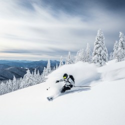 Niseko ski and Hakuba snowboard intro | etravelogs.com